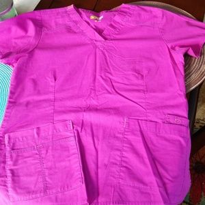 Pinkish purple wonder wink flex scrub top